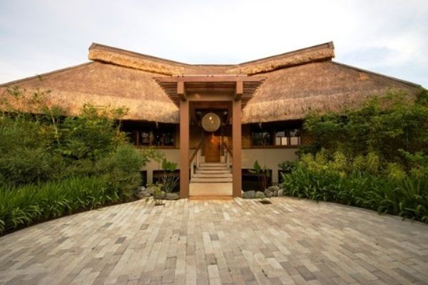 Eskaya Beach Resort and Spa (Panglao)